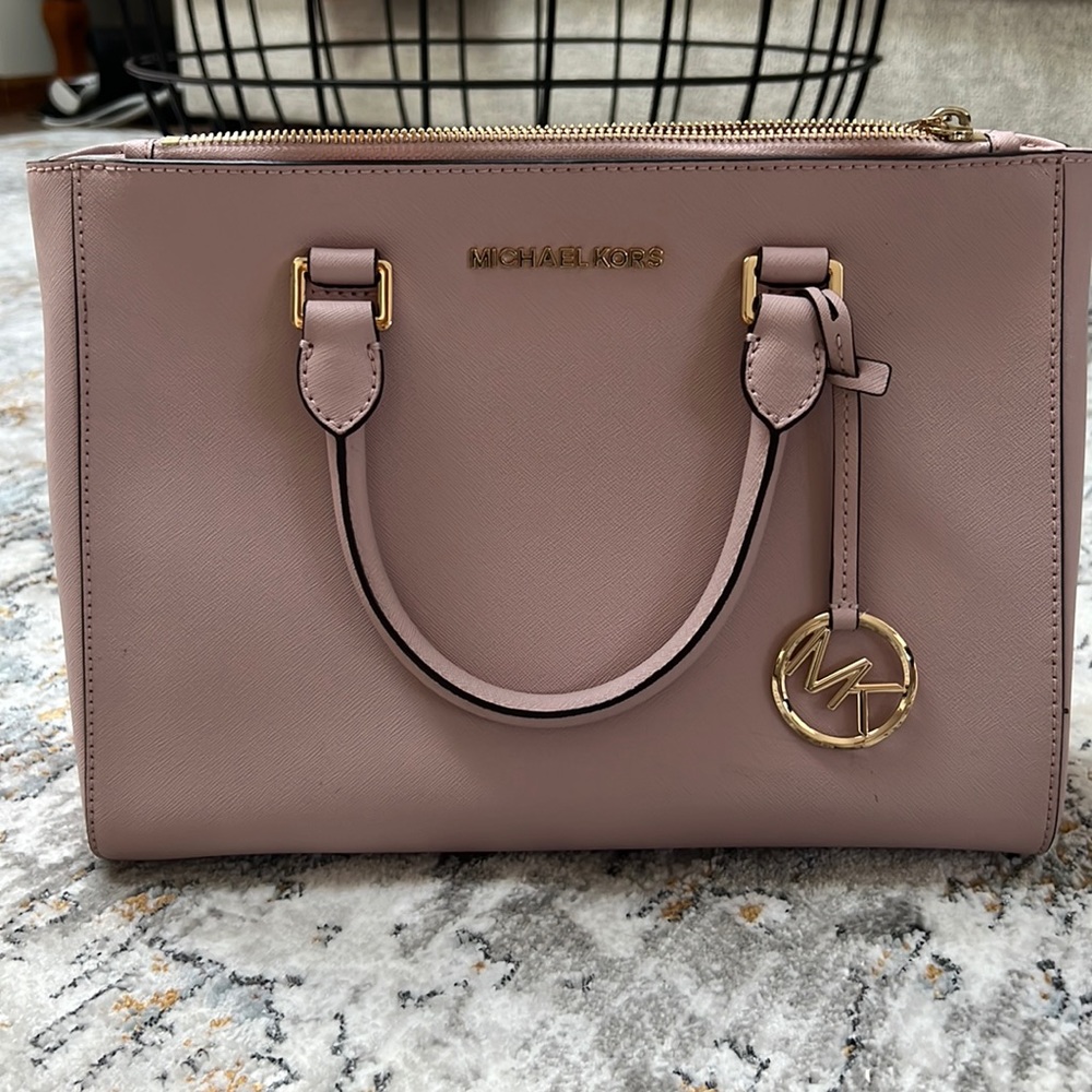 Michael Kors large pink bag with shoulder strap